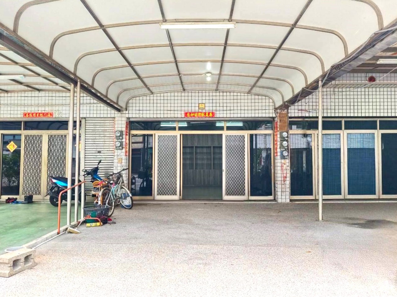 近仁德交流道4.9米大面寬透天店住