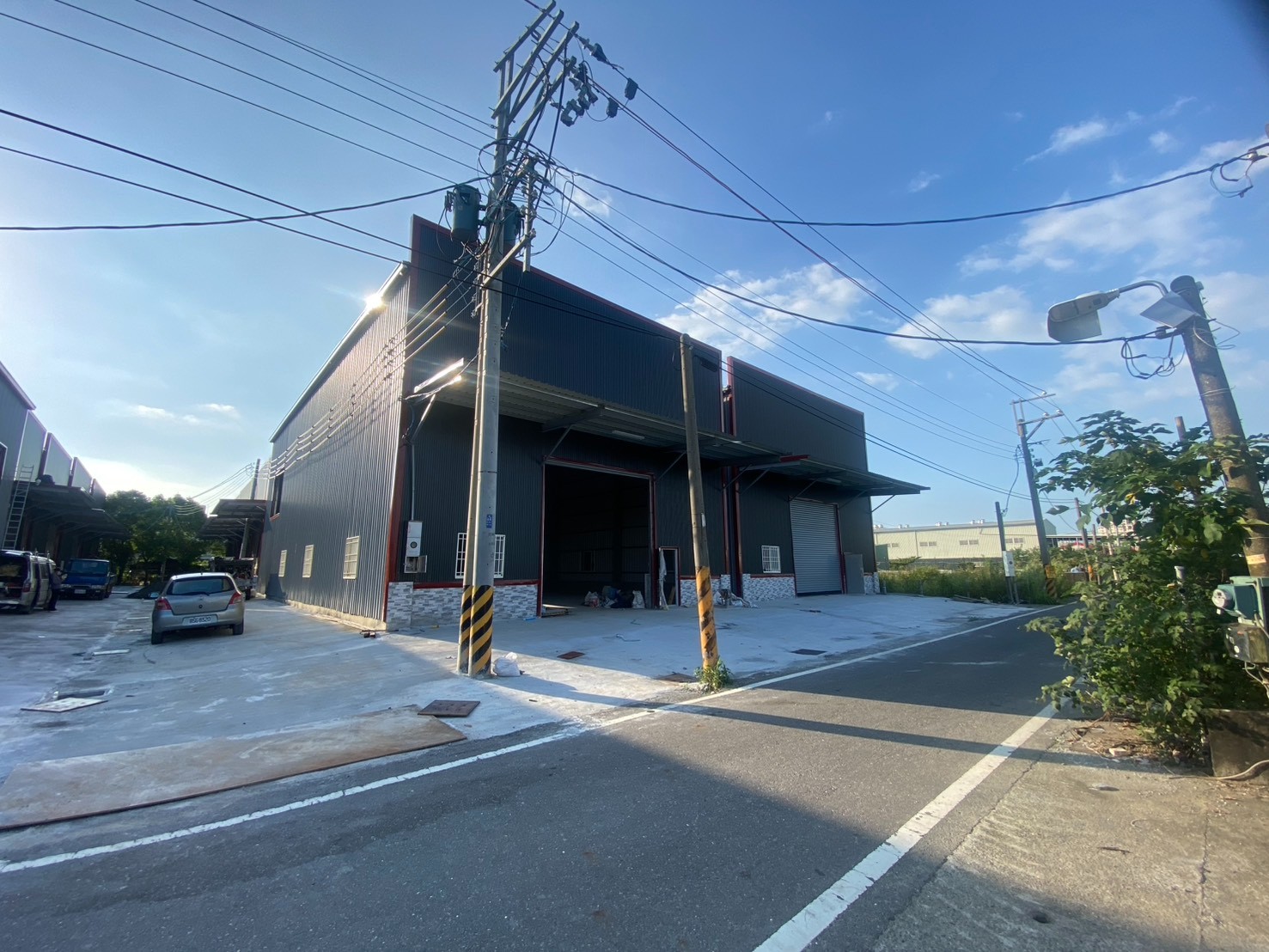 大寮都計內發發發全新廠房(近鳳林路)