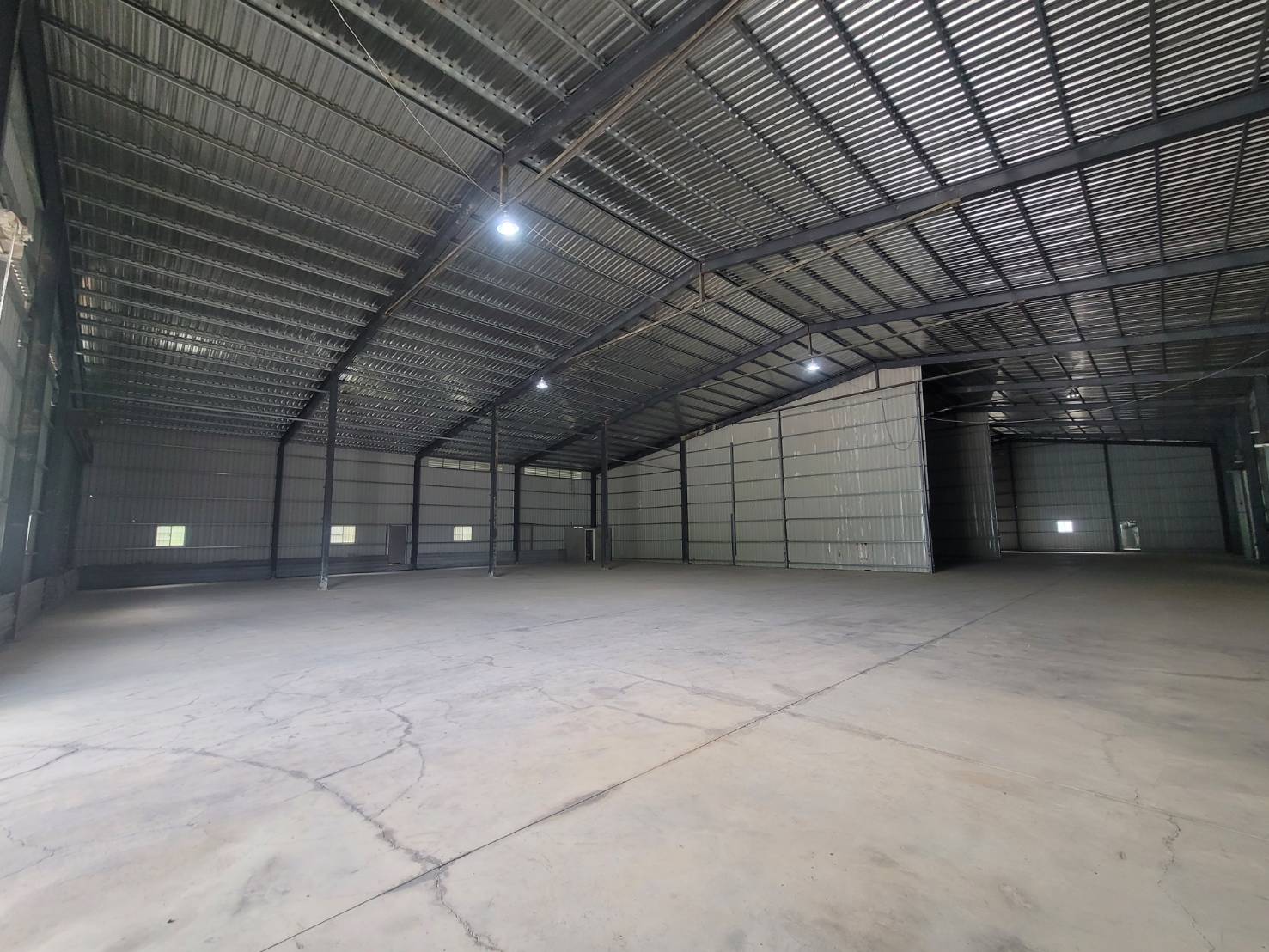 琪琪?推~近國一交流道寶山挑高鋼構廠房