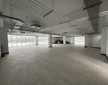 琪琪?推~交流道台1台3線平鎮產業園區全新店鋪餐飲商店首選