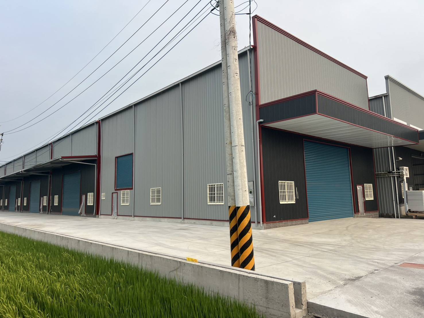 大寮區6米~8米的琉園二街 新建優質廠房 出售